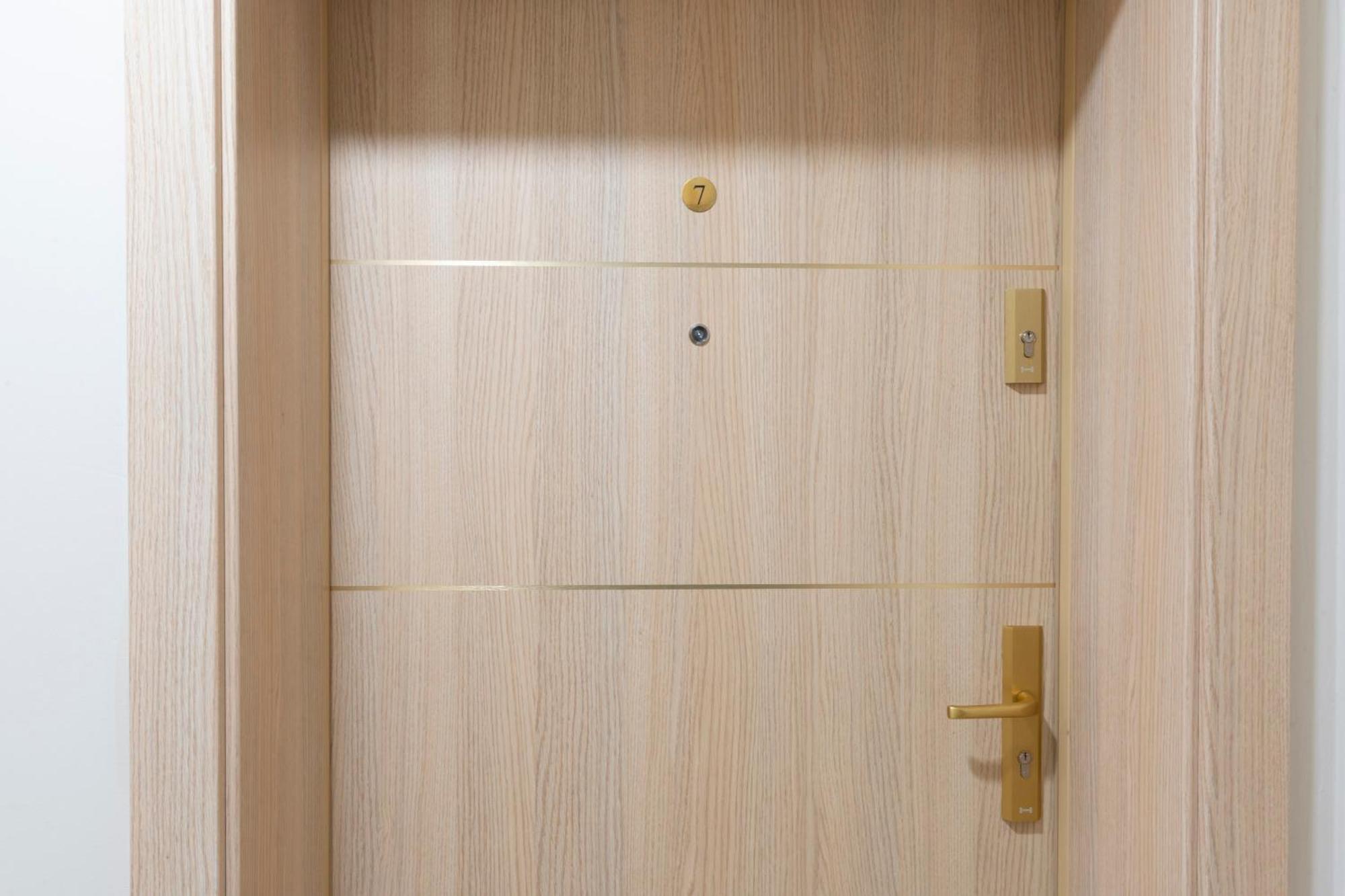 Bissera Premium * Sofia